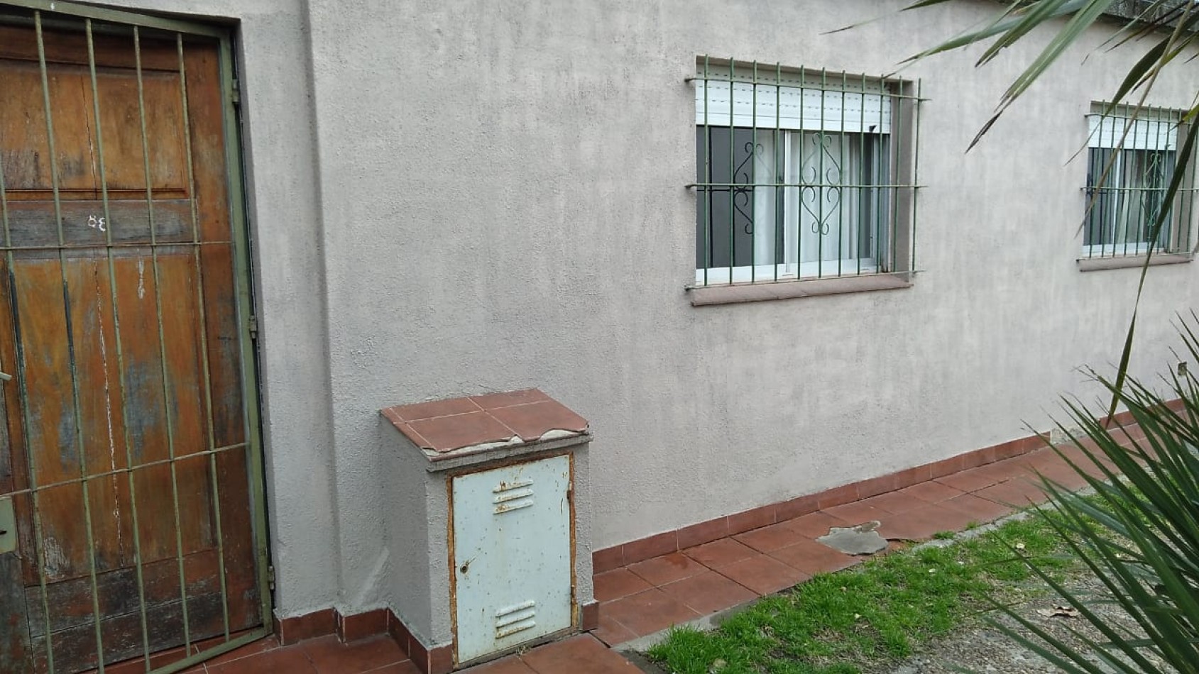 VENTA CASA 4 AMB z/ BERNARDINO RIVADAVIA