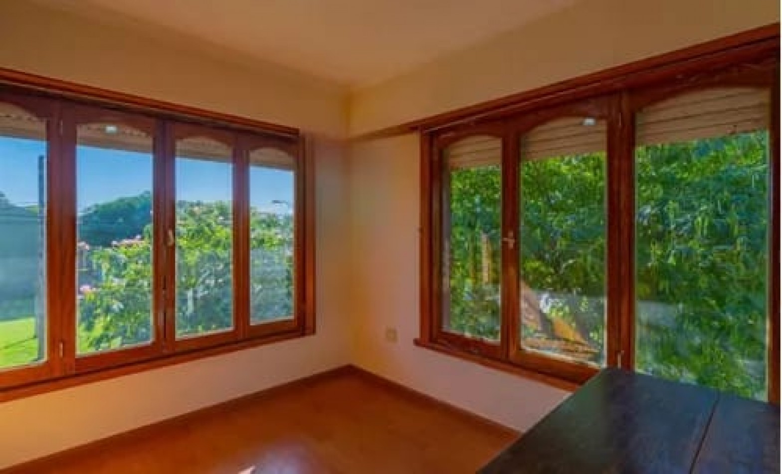 Venta Chalet 5 amb . Z/ LOS PINARES