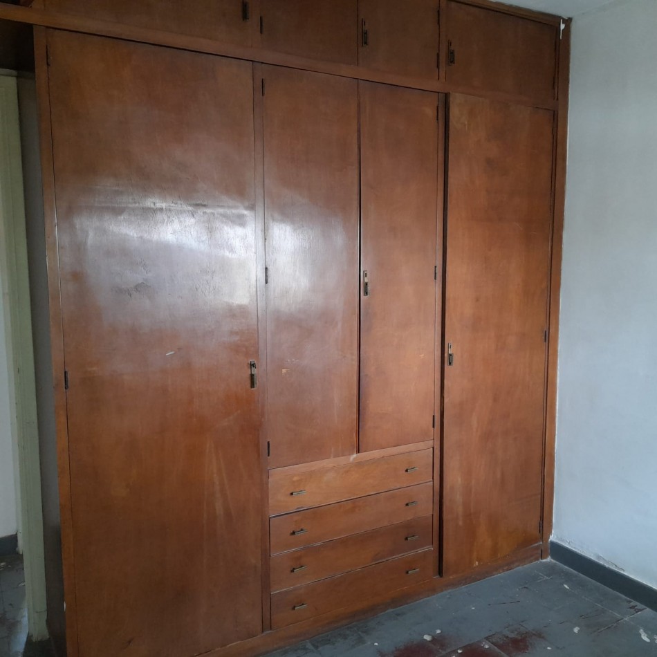 VENTA CASA 4 Amb. Z/ Bernardino Rivadavia