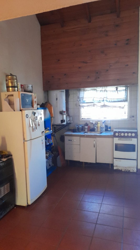 VENTA CASA  2 Amb. en  PH al  Frente. Z/ Parque Camet