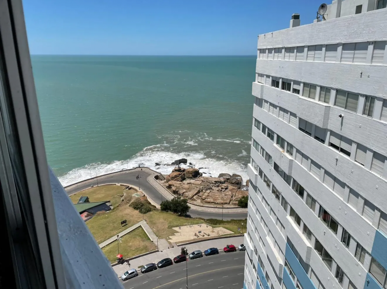 Frente al Mar - Cabo Corrientes