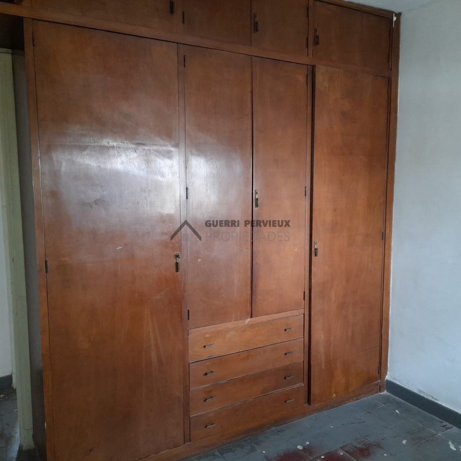 VENTA CASA 4 Amb. Z/ Bernardino Rivadavia