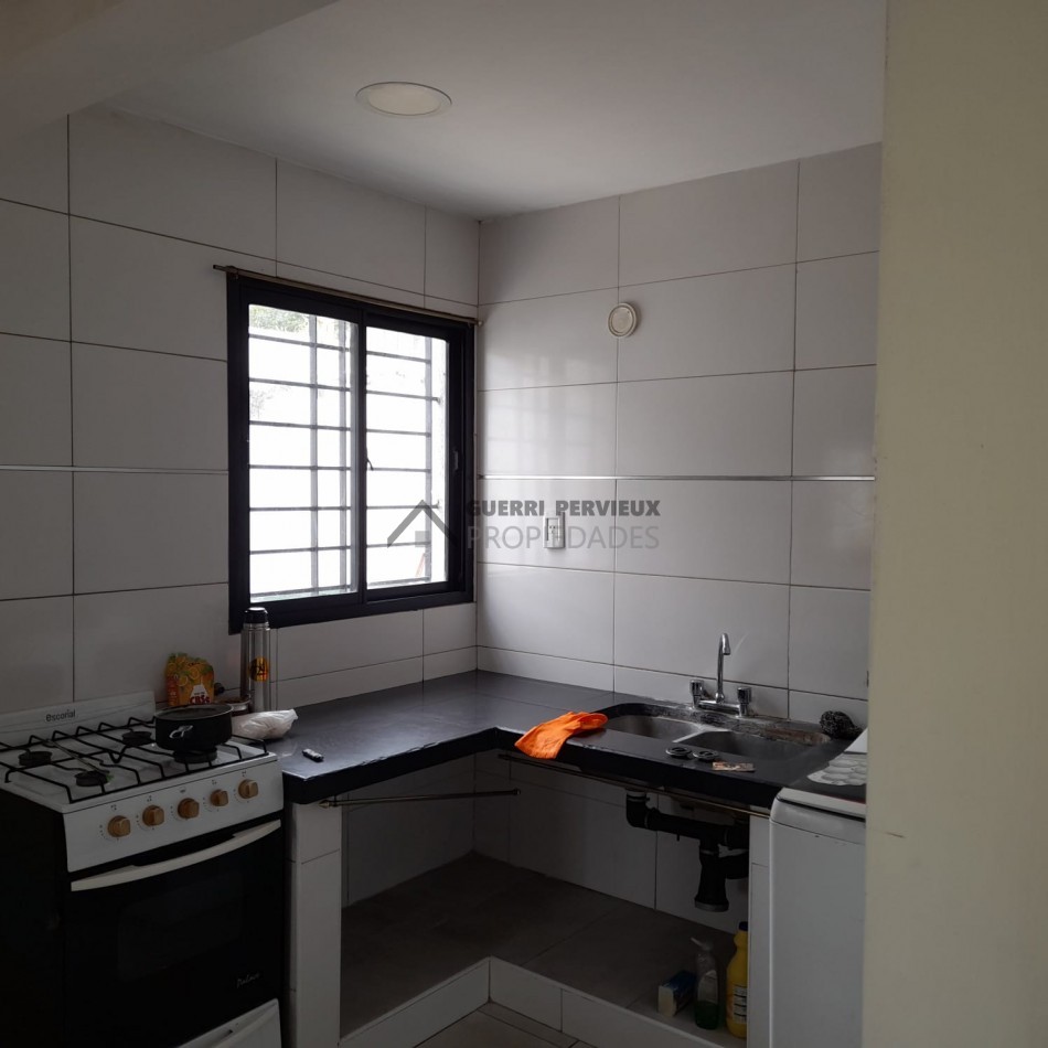 VENTA CASA 4 Amb. Z/ Bernardino Rivadavia