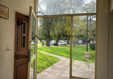 OPORTUNIDAD 2 AMB. CON DEPENDENCIA